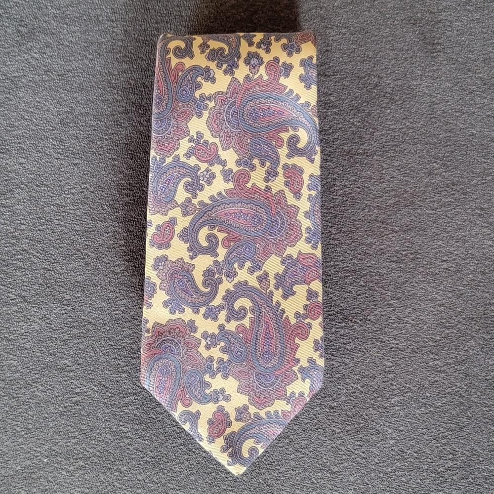 Harry Rosen paisley silk tie